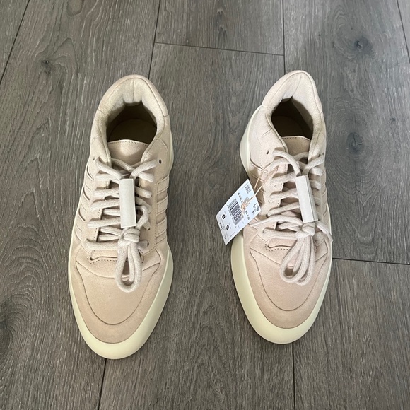 NWT Adidas Fear of God x Athletics 86 Lo Sneakers in Clay. US Men's 8/ Women's 9 - Picture 3 of 8